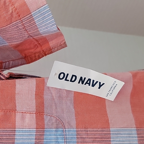 Old Navy s/s button down shirts - Picture 3 of 16
